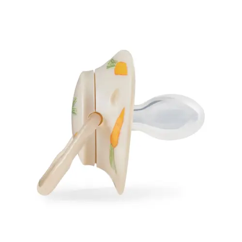 Соска-пустышка HAPPY BABY силиконовая симметричной формы Морковь (с 12-24мес.) (арт. 13008/1) молочный фото в интернет-аптеке "Фармсервис"