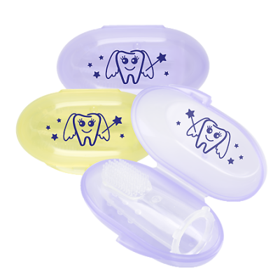 Зубная щетка детская КУРНОСИКИ 19418 силиконовая (c 4 мес.) (футляр)