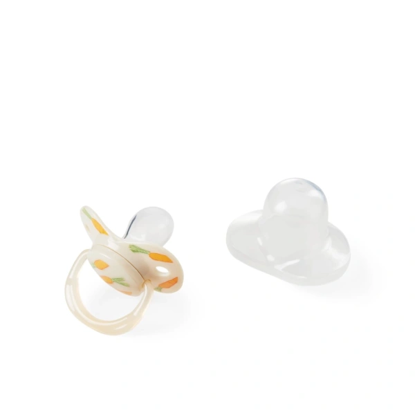 Соска-пустышка HAPPY BABY силиконовая симметричной формы Морковь (с 12-24мес.) (арт. 13008/1) молочный фото в интернет-аптеке "Фармсервис"